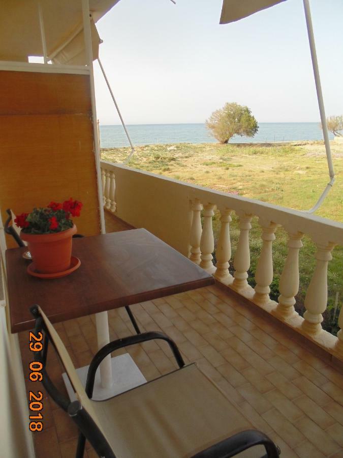 Hippokratis Apartments Gerani  Exterior foto