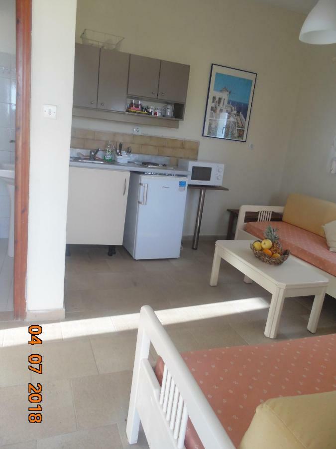 Hippokratis Apartments Gerani  Exterior foto